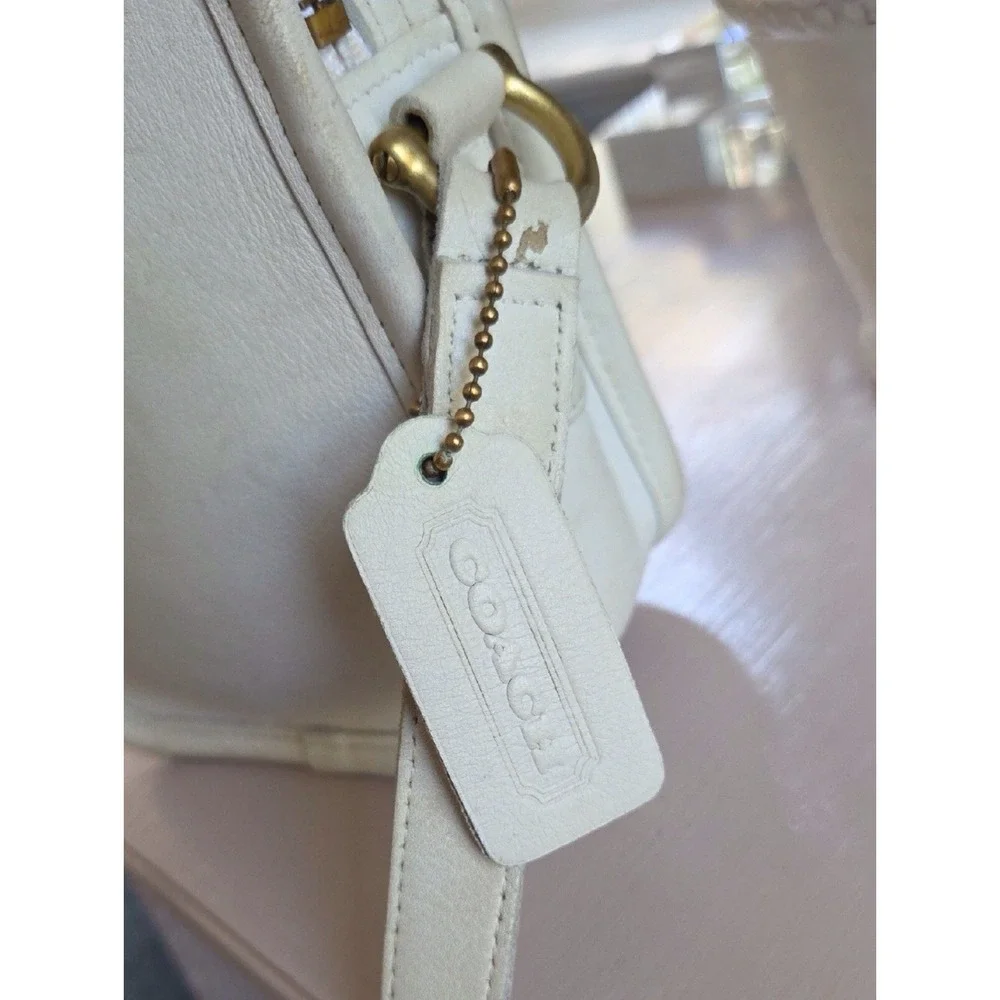 Coach Vintage White Leather Camera Crossbody Bag 1996 USA Made